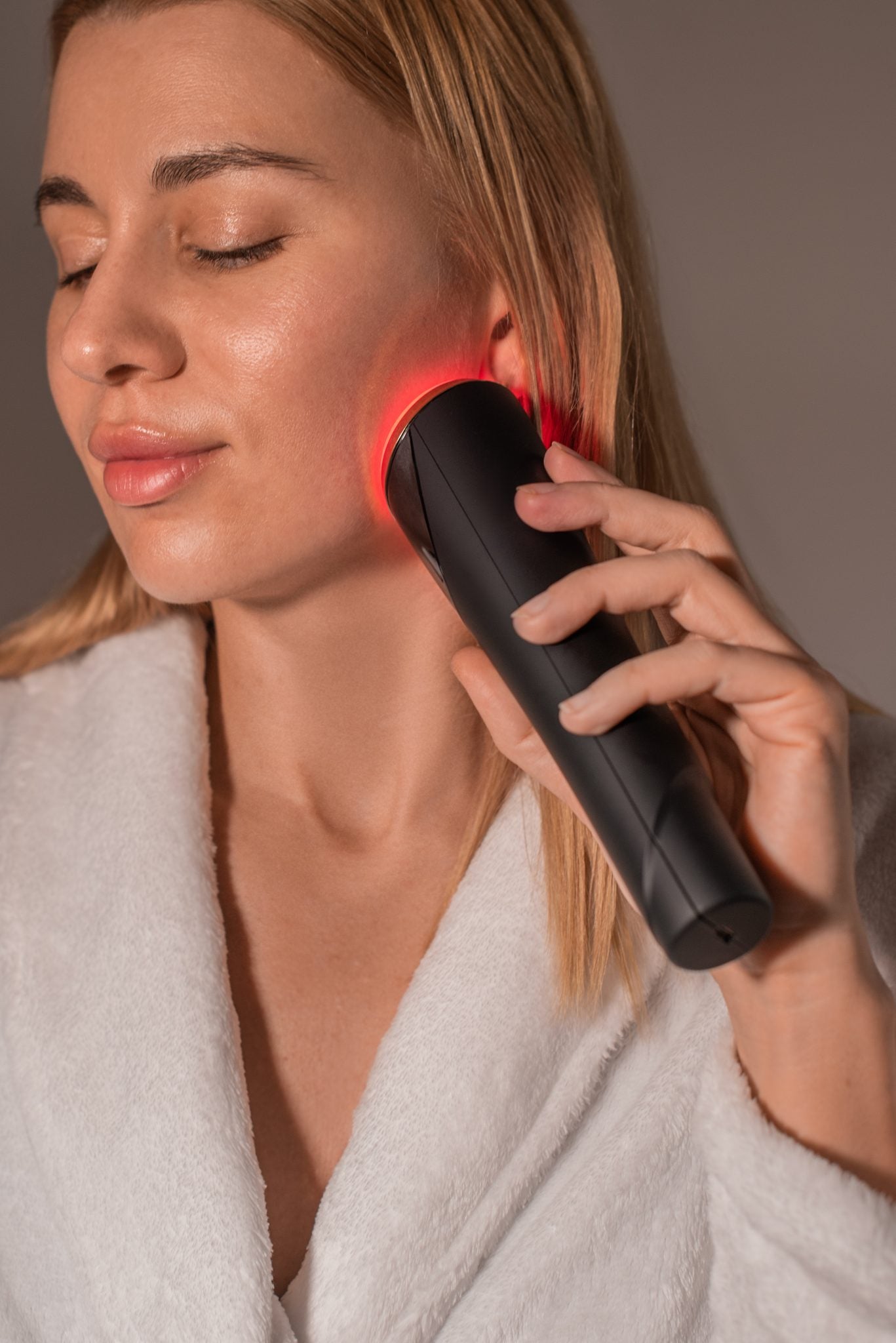 FaceLift Reformation System – Terapia de luz LED Roja e Infrarroja